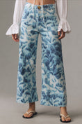 Load image into Gallery viewer, The Ettie High-Rise Crop Wide-Leg Jeans by Maeve: Printed Edition
