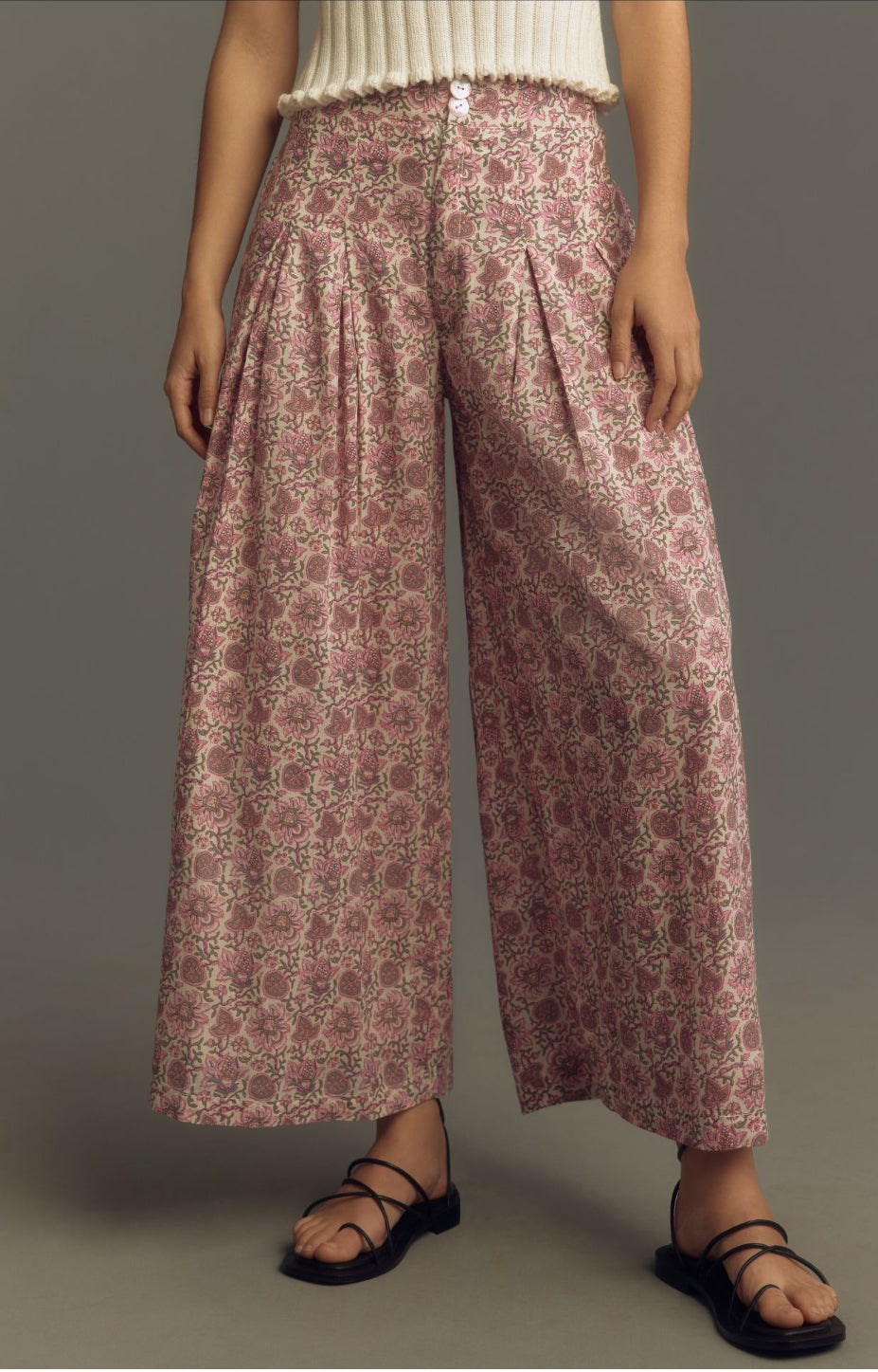 Raga Ria Pleated Wide-Leg Cropped Pant