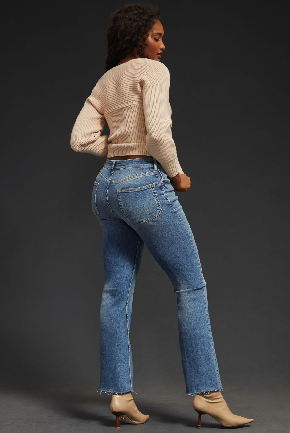 The Yaya Mid-Rise Crop Jeans by Pilcro