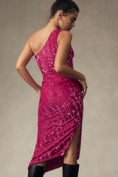 Load image into Gallery viewer, Hutch One-Shoulder Ruched Velvet Dress
