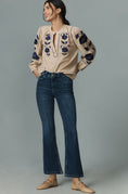 Load image into Gallery viewer, The Yaya Mid-Rise Crop Flare Jeans
