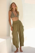 Load image into Gallery viewer, By Anthropologie Crafted Balloon Pants
