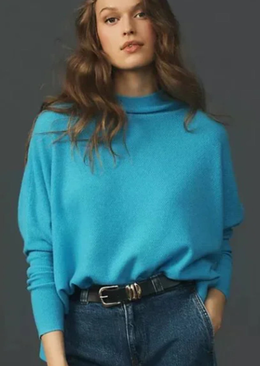 The Shea Oversized Boxy Cashmere Sweater by Maeve