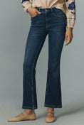 Load image into Gallery viewer, The Yaya Mid-Rise Crop Flare Jeans
