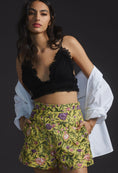 Load image into Gallery viewer, LA Fuori X Anthropologie Floral Embroidered Shorts
