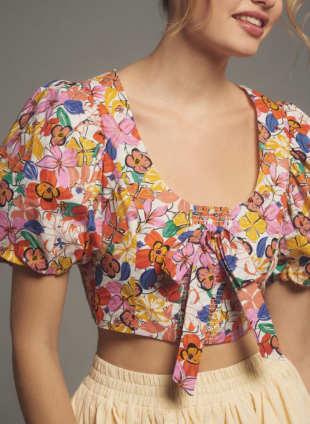 Endless Rose Puff-Sleeve Floral Crop Top