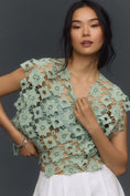 Load image into Gallery viewer, Maeve Floral Shell Top
