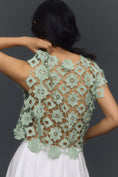 Load image into Gallery viewer, Maeve Floral Shell Top
