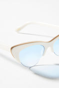 Load image into Gallery viewer, Reality Eyewear Loren Cat-Eye Sunglasses
