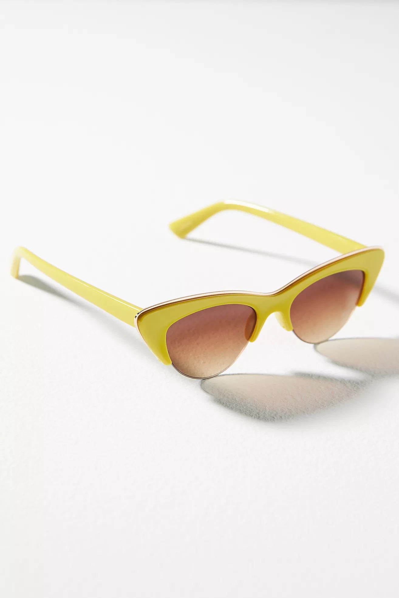 Reality Eyewear Loren Cat-Eye Sunglasses