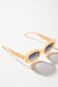 Load image into Gallery viewer, Scallop Warm Tortoise Sunglasses
