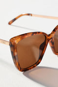 Load image into Gallery viewer, I-SEA Aloha Fox Sunglasses
